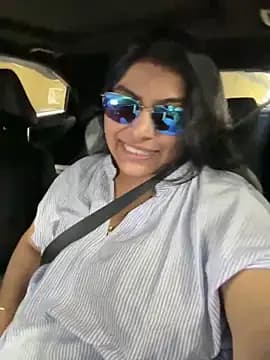 Indiancouple25 thumbnail