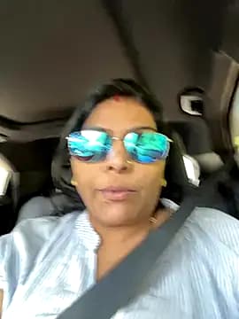 Indiancouple25 thumbnail